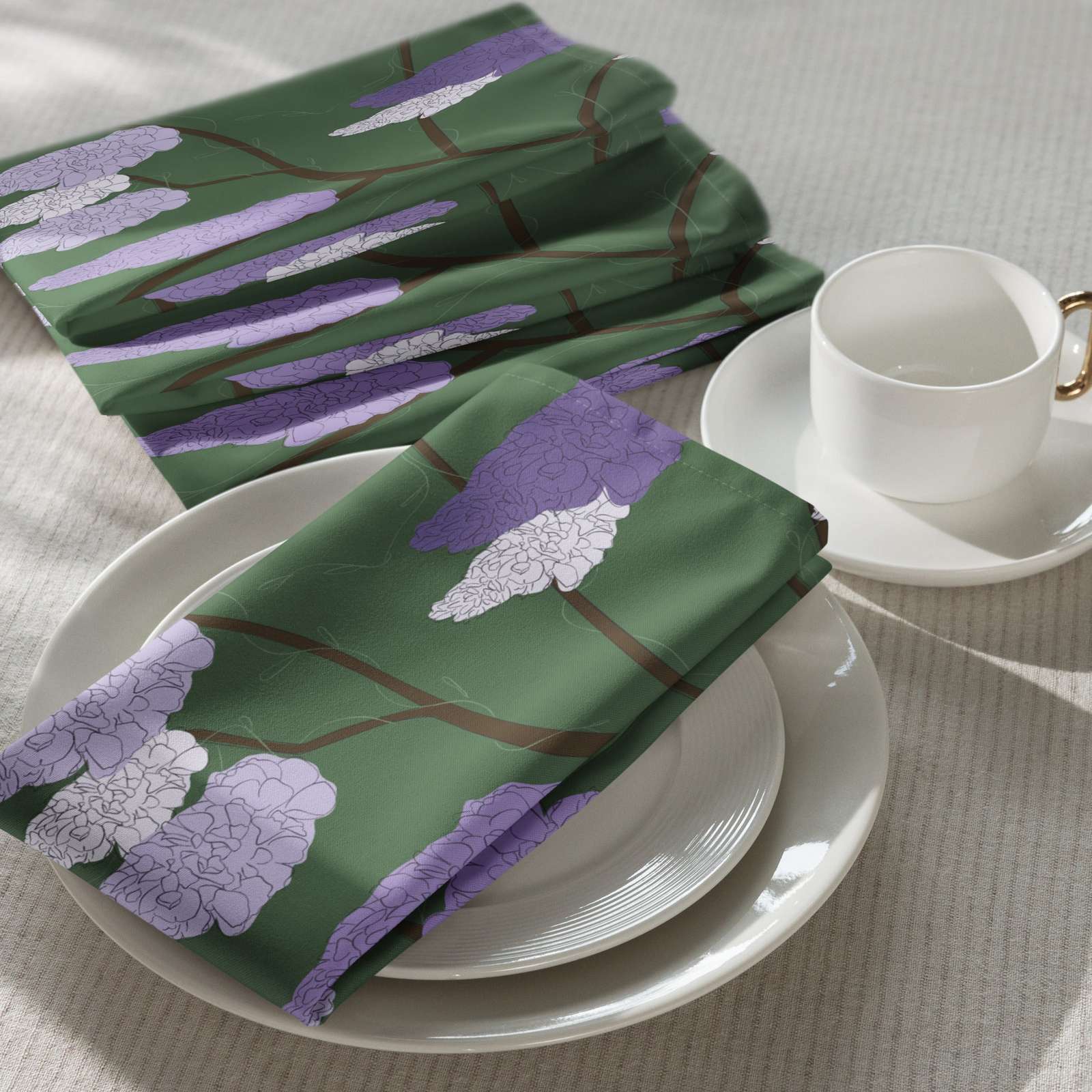 Cloth napkin set in Wisteria Trail Dark Green – broadcloth dining linen on a table